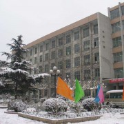 山东济南商贸学校